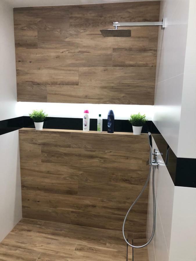 קילצה Klimatyzowany Apartament Roma Z Garazem Podziemnym מראה חיצוני תמונה